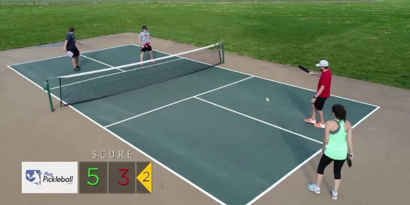 Những lỗi dẫn đến mất điểm trong Pickleball